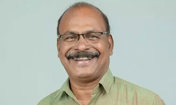 സുനില്‍ ലാലൂരിനെ യുഡിഎഫ് സ്ഥാനാര്‍ത്ഥിയാക്കും ; നാട്ടികയില്‍ സി.സി. മുകുന്ദനെ കൈവിട്ട് കോണ്‍ഗ്രസ് 