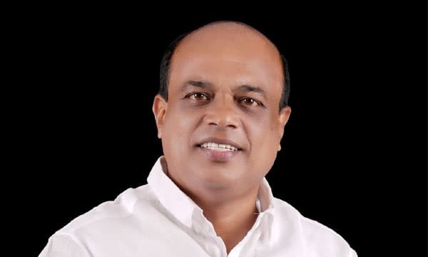  ചാലക്കുടിയില്‍ ഇടതുമുന്നണി സ്ഥാനാര്‍ത്ഥിയുണ്ടായത് പേമെന്റെന്ന് ആക്ഷേപം ; രൂക്ഷ വിമര്‍ശനവുമായി മുന്‍ സ്ഥാനാര്‍ത്ഥി