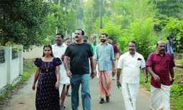 പാലാക്കാര്‍ ആരുടെയും രാഷ്‌ട്രീയ അടിമകളല്ല: ഷോണ്‍ ജോര്‍ജ്‌