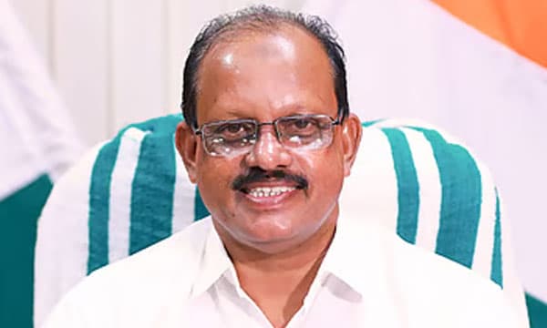 ചിഹ്നമില്ലാതെ തെരഞ്ഞെടുപ്പ് പ്രചാരണം: കോഴിക്കോട് സൗത്തില്‍ എല്‍ഡിഎഫിന് കടുത്ത പ്രതിസന്ധി