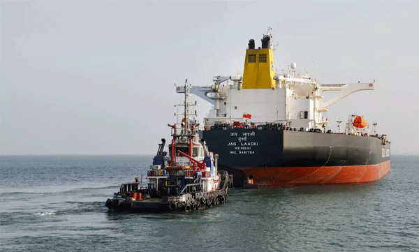 റഷ്യയുമായി കൈകോര്‍ത്ത് കേന്ദ്രത്തിന്റെ 'മാസ്റ്റര്‍ സ്‌ട്രോക്ക്'; ഇന്ധനക്ഷാമത്തിൽ നിന്ന് കരകേറാൻ ഇന്ത്യയുടെ ശ്രമം