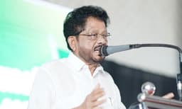 ജയിച്ചാല്‍ ബൂത്ത് ഭാരവാഹികള്‍ക്ക് വിദേശയാത്ര വാഗ്ദാനം ; സി.പി.ബാവ ഹാജിക്ക് എതിരെ കേസ്  