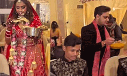 മനുഷ്യത്വം വിളമ്പുന്നവരുടെ വിവാഹം: കാറ്ററിംഗ് ജീവനക്കാര്‍ക്ക് ഭക്ഷണം വിളമ്പി നല്‍കി വധുവും വരനും, എത്ര മനോഹരം ഈ കാഴ്ച
