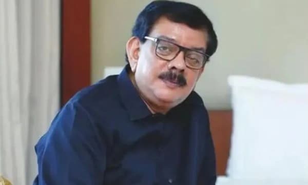 അങ്ങനെ ഒരു മാറ്റം ബോളിവുഡില് മാത്രം കാണാന് സാധിക്കുന്നില്ല, നിരാശയുണ്ട്; പ്രിയദര്ശന്
