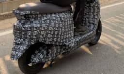 പുതിയ ഫാമിലി ഇലക്ട്രിക് സ്‌കൂട്ടര്‍ അവതരിപ്പിക്കാനൊരുങ്ങി സിമ്പിള്‍ എനര്‍ജി ; പരീക്ഷണയോട്ട ചിത്രങ്ങള്‍ പുറത്ത് വന്നു
