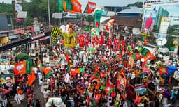 പ്രകടനപത്രികകളില്‍ ഇടംപിടിച്ച്‌ മലങ്കര സഭാതര്‍ക്ക പരിഹാരം ; തര്‍ക്കം പരിഹരിക്കുമെന്ന വാഗ്‌ദാനവുമായി മുന്നണികള്‍