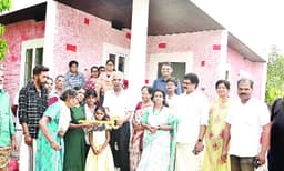 ഡോ. എം.എസ്‌. സുനിലിന്റെ 374 -ാമത്‌ 
സ്‌നേഹഭവനം ഷാഹിദയുടെ കുടുംബത്തിന്‌