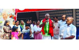 എല്‍.ഡി.എഫ്‌. സ്‌ഥാനാര്‍ഥി പര്യടനം നടത്തി