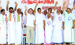 ഈ തെരഞ്ഞെടുപ്പ്‌ കഴിഞ്ഞാല്‍ ഇടതുപക്ഷം ഇല്ലാതാകും: രാഹുല്‍ 