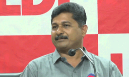  കേരളത്തിന് അബദ്ധം പറ്റരുത്  , ബിജെപിയിലേക്കുള്ള വഴിയുടെ പേരായി കോണ്‍ഗ്രസ് മാറി : എം സ്വരാജ്
