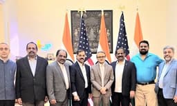 അമേരിക്കയിലെ ഇന്ത്യൻ പൗരന്മാർക്ക് സഹായഹസ്തം നീട്ടി ന്യൂയോർക്ക് കോൺസുലേറ്റ്
