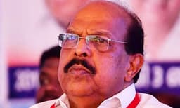 അമ്പലപ്പുഴയില്‍ തിരിച്ചടി ഭയന്ന്‌ സി.പി.എം; അരൂരില്‍ പിന്നില്‍, ആലപ്പുഴയില്‍ ഒമ്പതില്‍ എട്ട്‌ സീറ്റുകള്‍എന്ന നേട്ടം ആവര്‍ത്തിച്ചേക്കില്ല