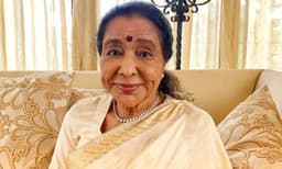 ഹൃദയാഘാതം: ആശാ ഭോസ്‌ലേ ആശുപത്രിയില്‍ 