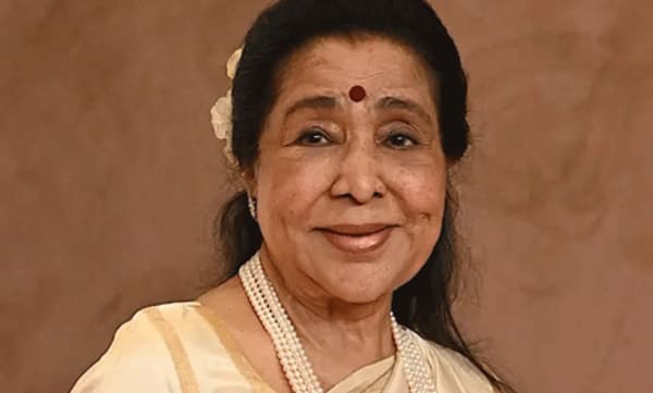 ആശാ ഭോസ്‌ലെയുടെ മരണവാര്‍ത്ത സംപ്രേക്ഷണം ചെയ്തു; പാക് ചാനലിനെതിരെ നടപടിയെടുത്ത് പാക് മാധ്യമ നിയന്ത്രണ അതോറിറ്റി 
