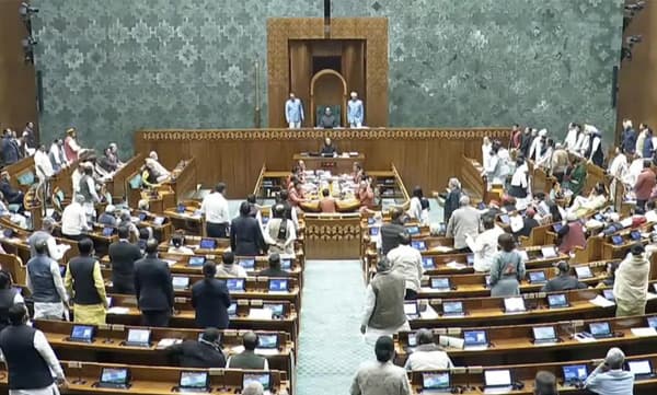 ലോക്സഭ സീറ്റുകള്‍ 850 ആക്കും; 273 എണ്ണം സ്ത്രീകൾക്ക്; വനിതാ സംവരണം 2029 മുതൽ 