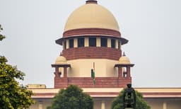 'വിശ്വാസം തെറ്റാണെന്ന് പറയാൻ കോടതിക്കാകുമോ'; ശബരിമല കേസില് ചീഫ് ജസ്റ്റിസ്