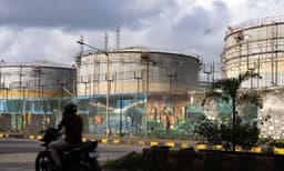 റഷ്യന്‍ എണ്ണയ്ക്ക് അനുവദിക്കുന്ന ഉപരോധ ഇളവ് പുതുക്കില്ലെന്ന് അമേരിക്ക ; ഇന്ത്യയ്ക്ക് തീരിച്ചടിയാകുമോ? 