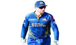 ജോസേട്ടന്‌ 
300