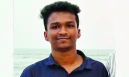 മരണകാരണം തലയിലെയും നെഞ്ചിലെയും ഗുരുതരപരുക്കുകളെന്ന് പോസ്റ്റുമാര്‍ട്ടം റിപ്പോര്‍ട്ട്; നിതിന്‍രാജിന്റെ മരണത്തില്‍ ദുരൂഹത