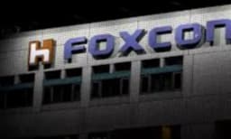 ഫാക്ടറി ശൗചാലയത്തിൽ കൗമാരക്കാരി പ്രസവിച്ചു; നവജാതശിശുവിനെ കഴുത്തറുത്ത് കൊന്നു!