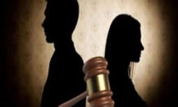 ഭര്‍ത്താവിന്റെ സഹോദരി അയാളുടെ 'രണ്ടാം ഭാര്യ'യെന്ന് ആരോപിച്ചു  ; ഡൈവോഴ്സ് നേടിയ യുവതി 28 വര്‍ഷത്തെ ദാമ്പത്യം അവസാനിപ്പിച്ചു...!!