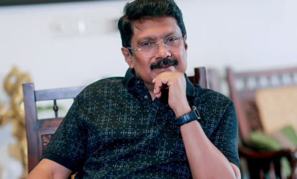 photo-www.facebook.com/GVenugopalOnline/