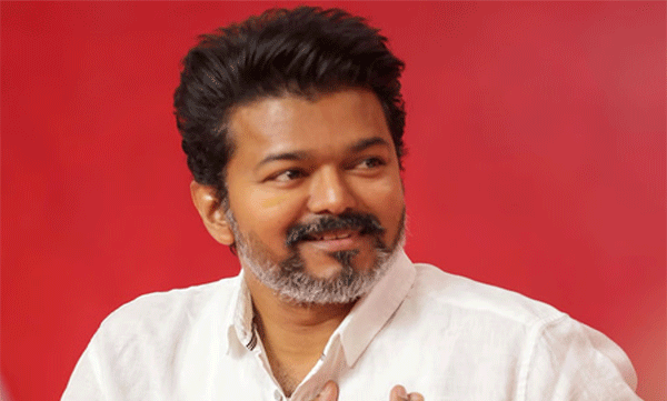 തമിഴ്‌നാട്ടിൽ ഭരണം ഉറപ്പിക്കാൻ ടിവികെ തീവ്ര ശ്രമം തുടരുന്നതിനിടെ കോൺഗ്രസ് എംഎൽഎമാരെ ഹൈദരാബാദിലേക്ക് മാറ്റി