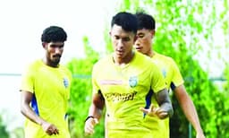ബ്ലാസ്‌റ്റേഴ്‌സിന്റെ നാട്ടങ്കം
