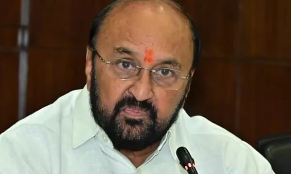 “ജോണി ജോണി യെസ് പപ്പാ” തെറ്റായ സന്ദേശം നൽകുന്നു; സംസ്കാരത്തിന് വിരുദ്ധം: യുപി മന്ത്രി