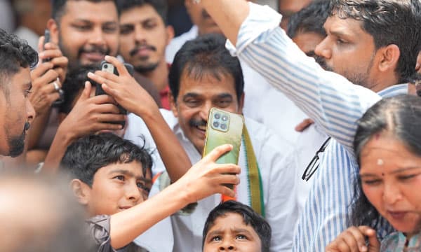 അവസാനലാപ്പില്‍ കെ.സി.വേണുഗോപാല്‍ ; ഉപതെരഞ്ഞെടുപ്പിനായി ഇരിക്കൂറിലെ സജീവ് ജോസഫിനെ രാജിവെപ്പിക്കും
