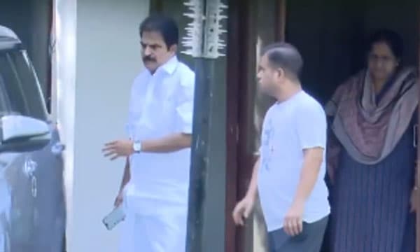 ഹൈക്കമാന്റ് നിലപാട് അറിയിക്കാന്‍ വിളിച്ചു ; കെ.സി. വേണുഗോപാല്‍ രാഹുല്‍ഗാന്ധിയുടെ വീട്ടിലേക്ക്