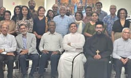 കോട്ടയം സിഎംഎസ് കോളേജ് അലുമ്നി ഹൂസ്റ്റൺ ചാപ്റ്റർ ഉദ്ഘാടനം — സൗഹൃദവും സ്മരണകളും പങ്കിട്ട ഹൃദയസ്പർശിയായ സംഗമം
