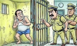 ലോക്കപ്പില്‍ പ്രതികള്‍ക്ക്‌ അടിവസ്‌ത്രംമാത്രം ഉദ്യോഗസ്‌ഥര്‍ക്കെതിരേ കര്‍ശന നടപടിയെന്ന്‌ 
മനുഷ്യാവകാശ കമ്മിഷന്‍