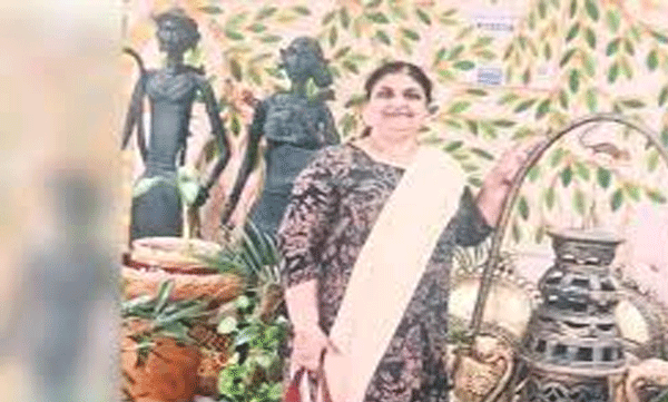 സുവോളജി, ബോട്ടണി ചോദ്യങ്ങൾ തയാറാക്കി അധ്യാപിക തന്നെ ചോർത്തി;   ആഞ്ഞടിച്ച് രാഹുൽ ഗാന്ധി