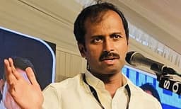 ടേം വ്യവസ്ഥ  പക്ഷപാതമെന്ന് അനൂപ് ജേക്കബ്; സി പി ജോണിന് അഞ്ച് വർഷം നൽകിയതിൽ അതൃപ്തി , കോൺഗ്രസ് നേതൃത്വത്തിന് പരാതി നൽകി