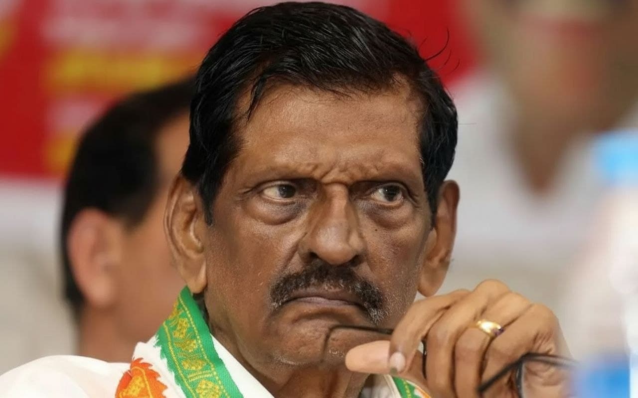 അയഞ്ഞ് കേരള കോൺ​ഗ്രസ്, ജോസഫ് ​ഗ്രൂപ്പിന് ഒരു മന്ത്രി മാത്രം; ചീഫ് വിപ്പ് കൂടി ലഭിക്കും