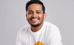 ' ജാക്കറ്റില്‍ ളോഹ തിരുകി കയറ്റി വെച്ചാണ് സിനിമ കാണിക്കാന്‍ കൊണ്ടു പോവുക' ; അച്ഛനെക്കുറിച്ച് ബേസില്‍ 
