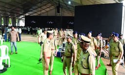 മന്ത്രിസ്‌ഥാനം നിഷേധം; സത്യപ്രതിജ്‌ഞാ ചടങ്ങ്‌ ബഹിഷ്‌കരിച്ച്‌ ലത്തീന്‍ സഭ