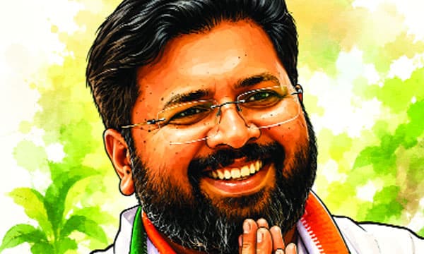 രാഷ്ട്രീയഗുരുവിനോടുള്ള ആദരവ്, മകന് ഉന്നതപദവി ; അരുവിക്കര മുന്‍ എം.എല്‍.എ ശബരീനാഥനെ മുഖ്യമന്ത്രി ഓഫീസിലേക്ക് കൂടെ കൂട്ടി