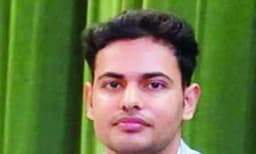 യു.കെയിലെ പ്രായംകുറഞ്ഞ ഇന്ത്യന്‍ വംശജനായ മേയര്‍;ചരിത്രം കുറിച്ച്‌ തുഷാര്‍ കുമാര്‍