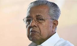 ‘പണ്ട് സമരംചെയ്തവർ ഇപ്പോഴെന്ത് ചെയ്യുമെന്നറിയാൻ ആകാംക്ഷയുണ്ട്’; ഇന്ധനവില വർധനയില്‍ പിണറായി