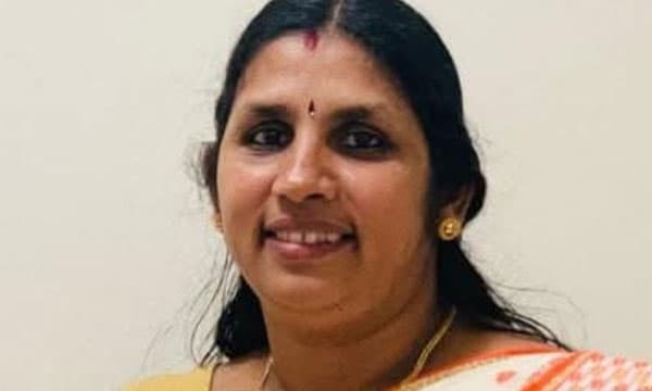 കാട്ടാന ആക്രമണം: യുവതിയുടെ കുടുംബത്തിന് 10 ലക്ഷം സഹായം ; ആശ്രിത നിയമനവും നല്‍കും