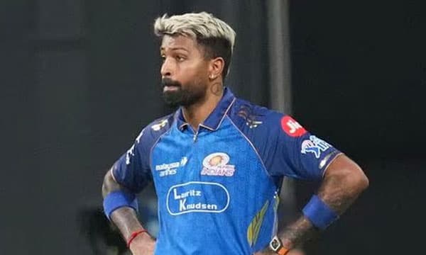 മുംബൈ ഇന്ത്യന്സില് അതൃപ്തി ; ഹാര്ദിക് പാണ്ഡ്യ ചെന്നൈയിലേക്ക് കൂടുമാറുമോ?