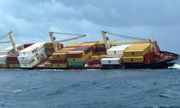 MSC എൽസ കപ്പൽ മുങ്ങൽ കേസ്: മൂന്ന് വിദേശ നാവികർക്ക് നാട്ടിലേക്ക് മടങ്ങാൻ ഹൈക്കോടതി അനുമതി