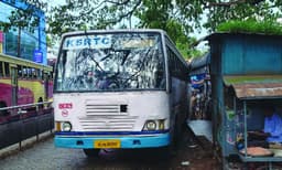 'പ്രിയദര്‍ശിനി'യുടെ ആദ്യയാത്രയില്‍ വനിതാസാരഥികള്‍ ; കണ്ടക്ടറില്‍നിന്ന് സീറോ ടിക്കറ്റ് കൈപ്പറ്റിയാല്‍ മതിയാകും ; പദ്ധതി ആദ്യഘട്ടത്തില്‍ 3125 ഓര്‍ഡിനറി ബസുകളില്‍ നടപ്പാക്കും