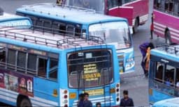 'സ്വകാര്യ ബസുകൾ സർക്കാർ ഏറ്റെടുക്കണം'; സാമ്പത്തിക സഹായം ലഭിച്ചില്ലെങ്കിൽ സമരത്തിലേക്ക് നീങ്ങുമെന്ന് ബസ് ഉടമകൾ