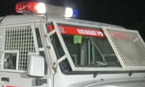 മതംമാറാൻ നിർബന്ധിച്ചു, പീഡന ദൃശ്യങ്ങൾ കാട്ടി ഭീഷണിപ്പെടുത്തി; യുവതി ആസിഡ് കുടിച്ച് മരിക്കാൻ ശ്രമിച്ചു