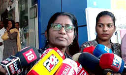 
ആരോഗ്യവകുപ്പ് ഡയറക്ടറേറ്റില്‍ കസേരകളി തുടരുന്നു; കോടതി വിധി വരും വരെ ഓഫീസിലെത്തുമെന്ന് ഡോ. കെ.ജെ. റീന

