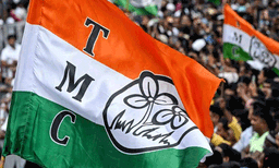 എംപിമാർക്കും എംഎൽഎമാർക്കും നേരെയുണ്ടായ ആക്രമണം: ടിഎംസി ഹർജി അടിയന്തരമായി പരിഗണിക്കാൻ ഹൈക്കോടതി തയ്യാറായില്ല