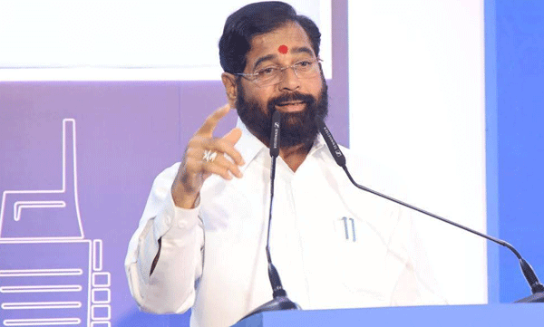 ഉദ്ധവ് ശിവസേനയ്ക്ക് തിരിച്ചടി; ആറു എംപിമാർ ഷിൻഡേ പക്ഷത്തേക്ക്